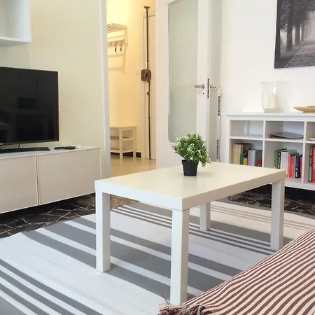 Great Accogliente E *